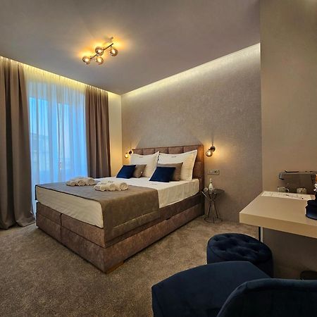 Ma Pe Luxury Rooms سبليت المظهر الخارجي الصورة