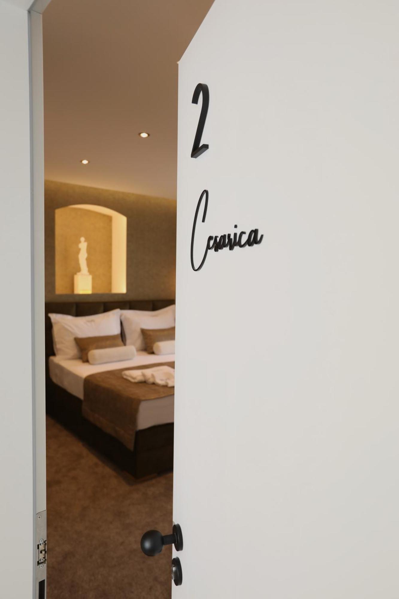 Ma Pe Luxury Rooms سبليت الغرفة الصورة