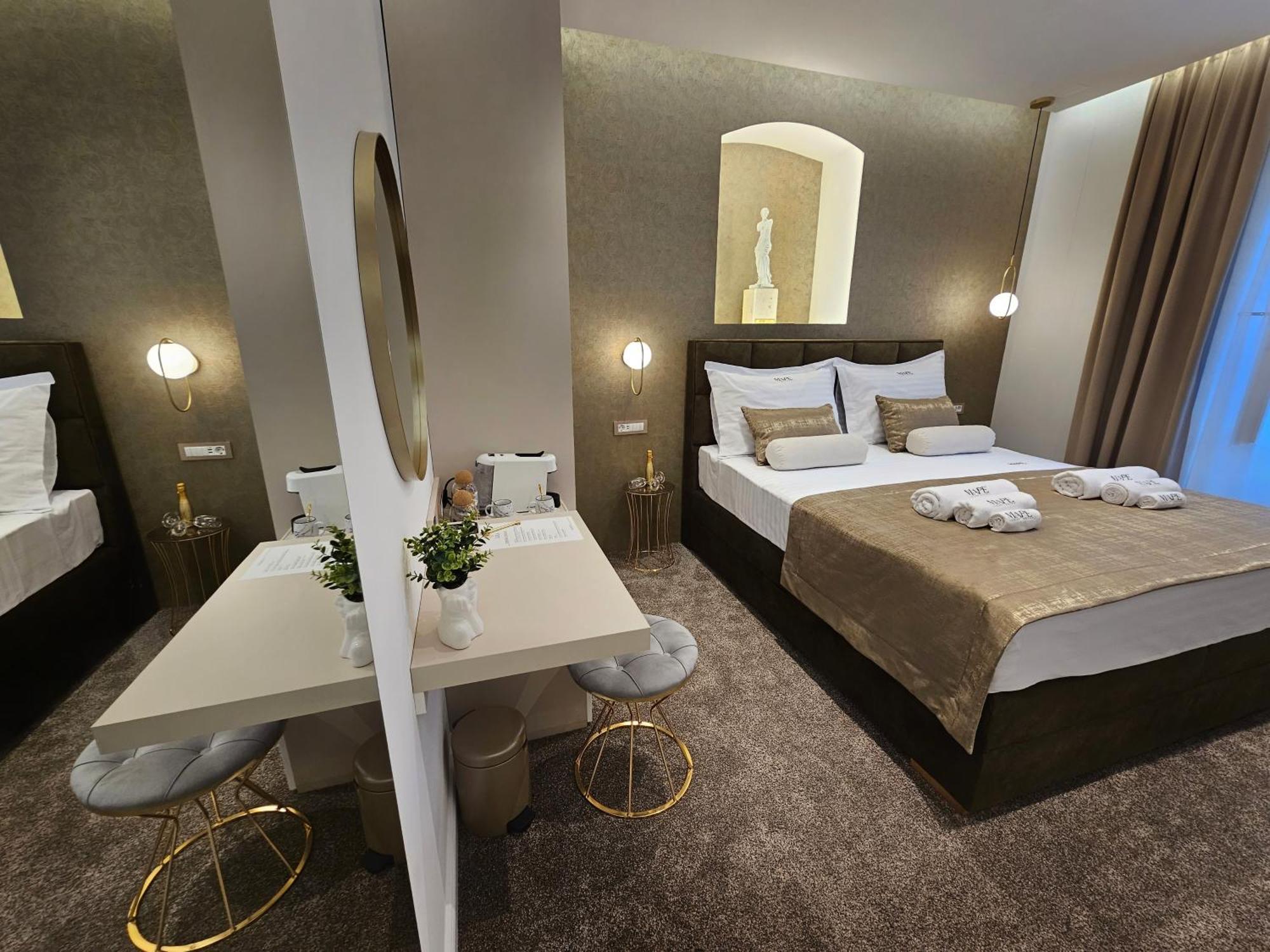Ma Pe Luxury Rooms سبليت الغرفة الصورة